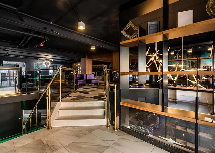 Empire Suites