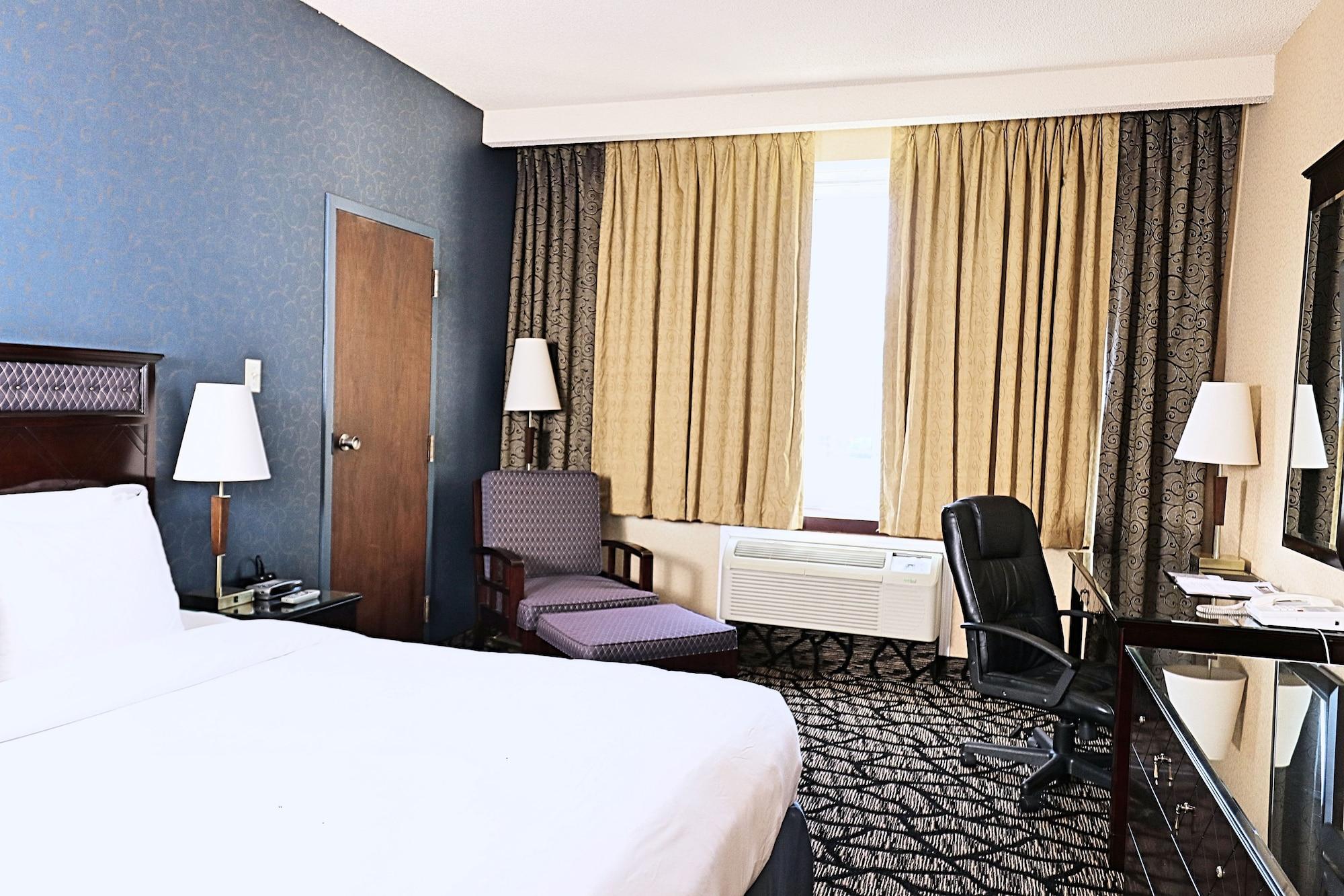 Empire 4* Montréal