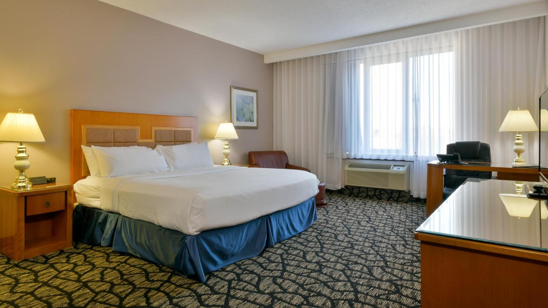 Empire 4* Montréal
